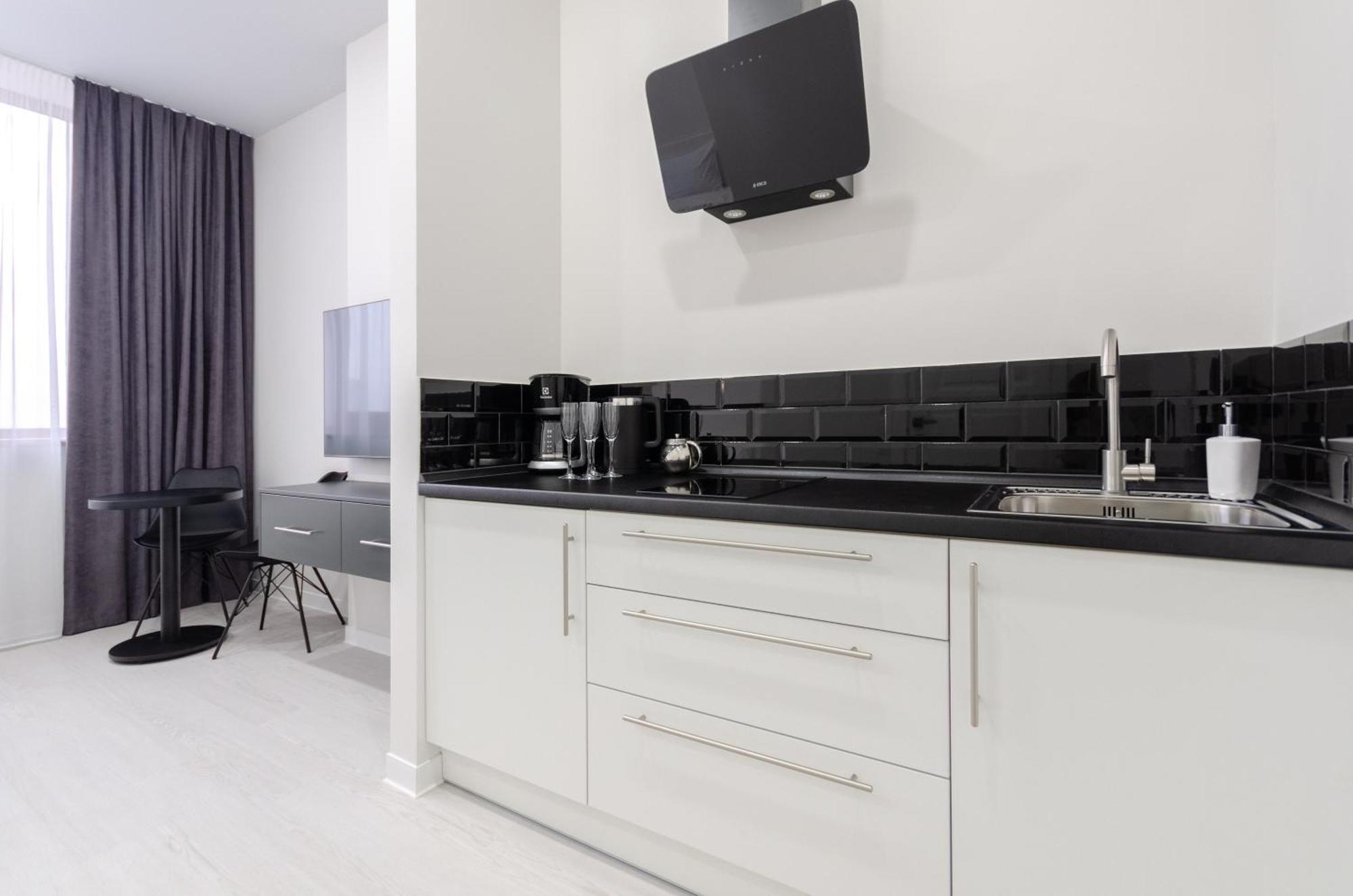 Petrovdom Inn Rc Diplomat Hall -The Smart Hotel Apartment Panoramic City View I Kiev Eksteriør billede